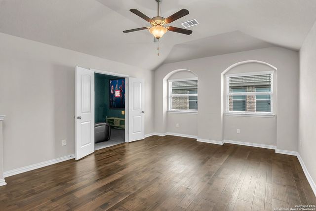 10423 Monicas Creek, Schertz, TX 78154