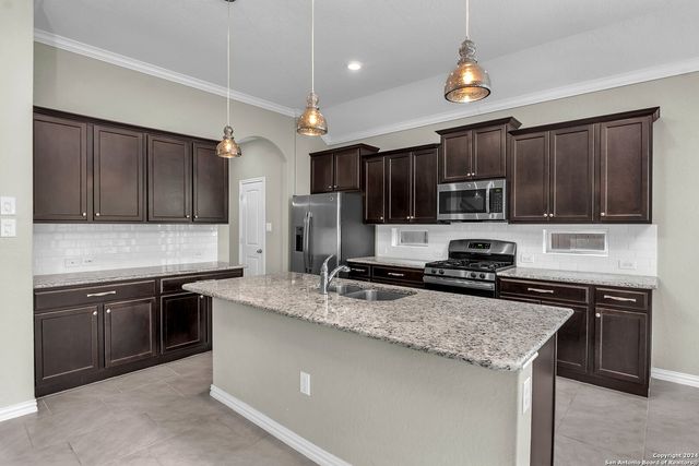 10423 Monicas Creek, Schertz, TX 78154