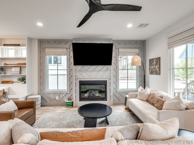 45 Ramble Along Road, Carlton Landing, OK 74432