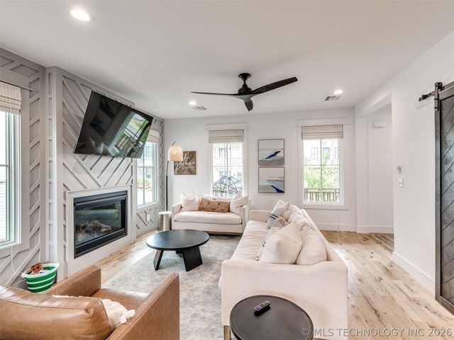 45 Ramble Along Road, Carlton Landing, OK 74432