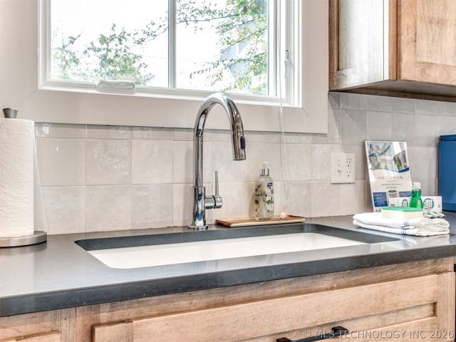 45 Ramble Along Road, Carlton Landing, OK 74432