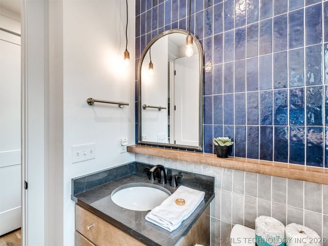 45 Ramble Along Road, Carlton Landing, OK 74432