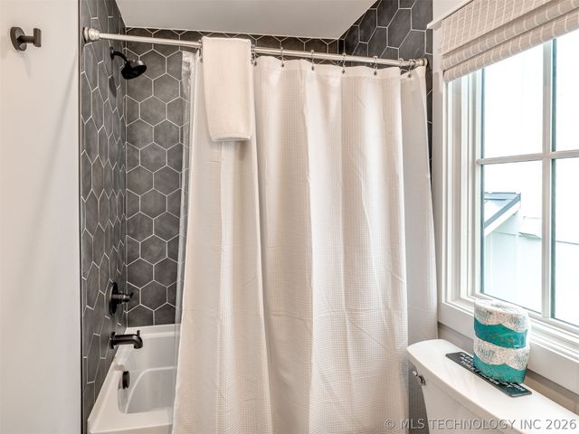 45 Ramble Along Road, Carlton Landing, OK 74432