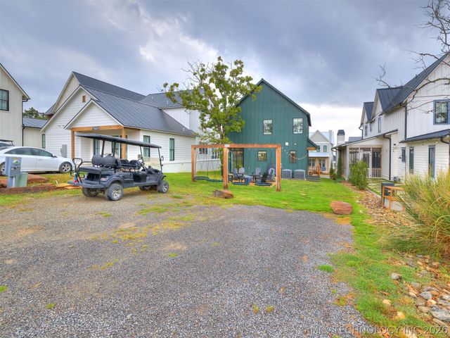 45 Ramble Along Road, Carlton Landing, OK 74432