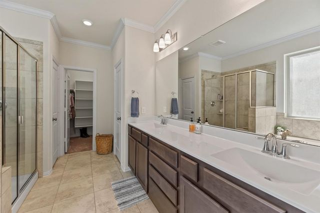 315 Cadela Drive, Montgomery, TX 77316