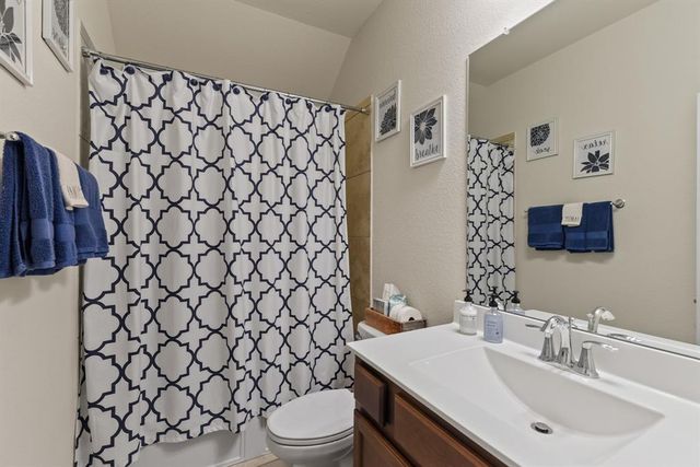 315 Cadela Drive, Montgomery, TX 77316