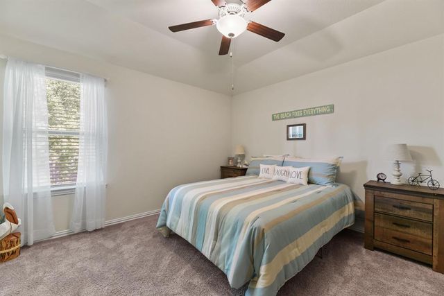 315 Cadela Drive, Montgomery, TX 77316