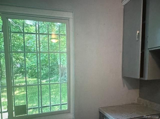 15720 Southfield Road, Detroit, MI 48223