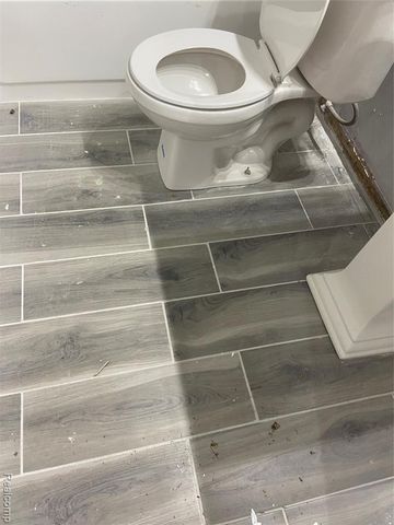 15720 Southfield Road, Detroit, MI 48223