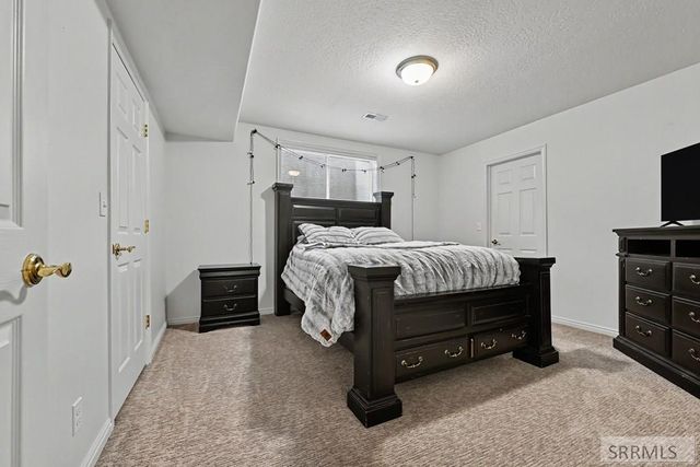 2868 W 97th S, Idaho Falls, ID 83402