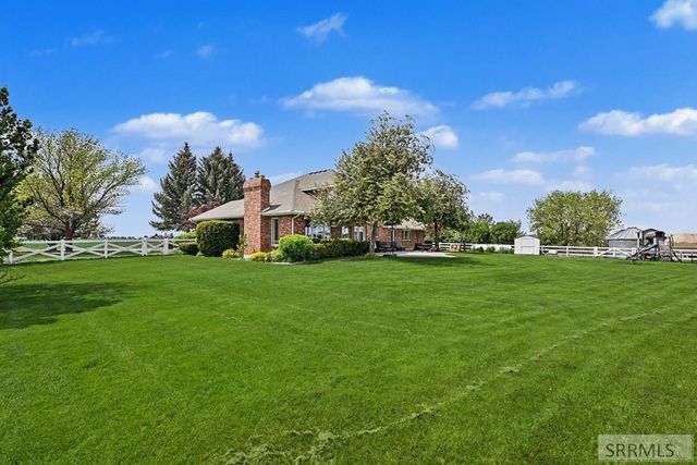 2868 W 97th S, Idaho Falls, ID 83402