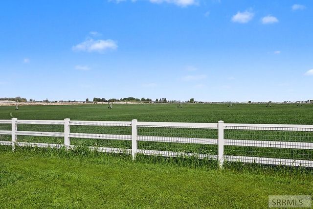 2868 W 97th S, Idaho Falls, ID 83402