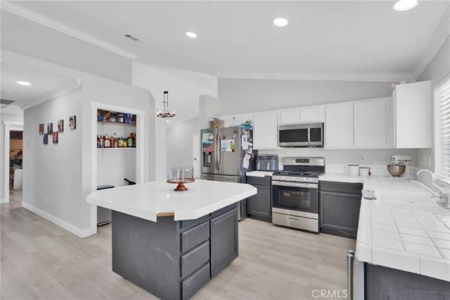 11060 Sherman, Adelanto, CA 92301