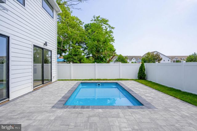 37411 MALLOY ST, Rehoboth Beach, DE 19971