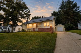 1219 Hammond Avenue, Waterloo, IA 50702