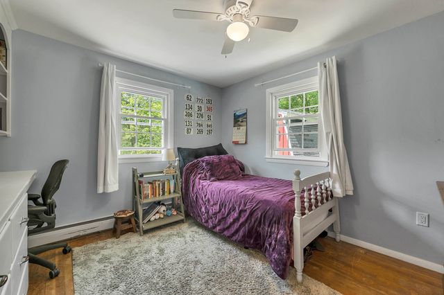 14 Squamscott Road, Stratham, NH 03885