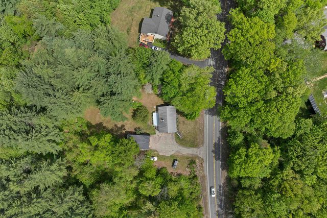 14 Squamscott Road, Stratham, NH 03885