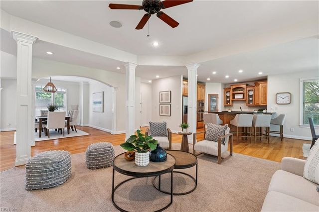 6109 Walkers Ferry LN, Suffolk, VA 23435