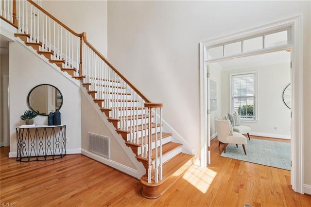 6109 Walkers Ferry LN, Suffolk, VA 23435
