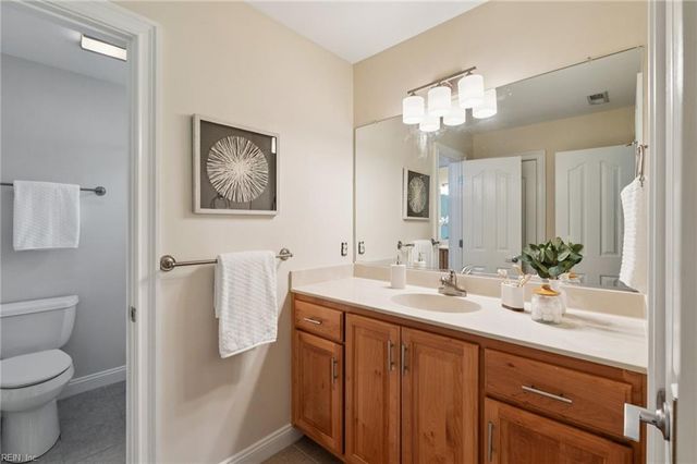 6109 Walkers Ferry LN, Suffolk, VA 23435