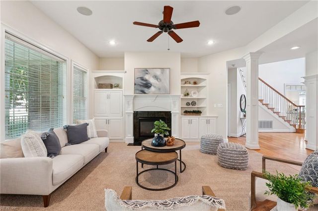 6109 Walkers Ferry LN, Suffolk, VA 23435