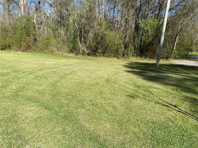 760 Wilson Boulevard, Axis, AL 36505