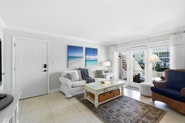 4911 COQUINA KEY DRIVE SE C, St Petersburg, FL 33705