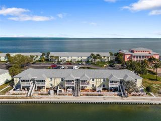 4911 COQUINA KEY DRIVE SE C, St Petersburg, FL 33705