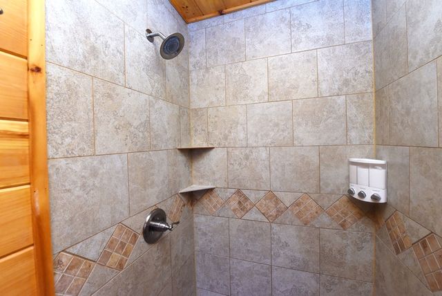 200 Honey Hill Road, Morganton, GA 30560