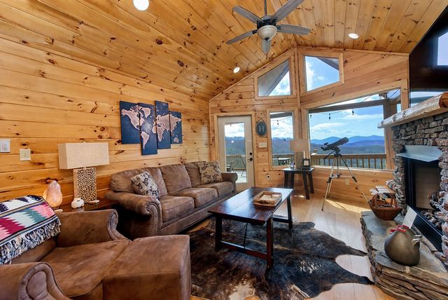 200 Honey Hill Road, Morganton, GA 30560