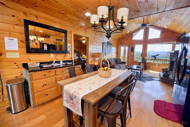 200 Honey Hill Road, Morganton, GA 30560