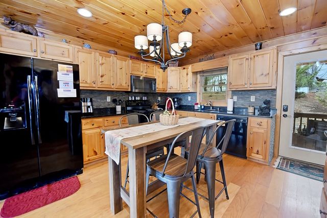 200 Honey Hill Road, Morganton, GA 30560