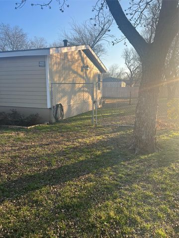 4601 Preakness ST, Del Valle, TX 78617