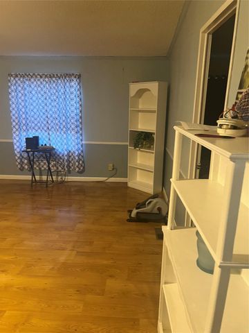 4601 Preakness ST, Del Valle, TX 78617