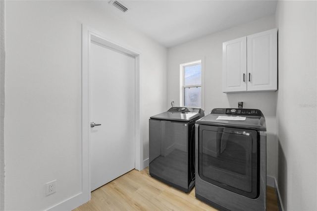 5700 BAYOU GRANDE BOULEVARD NE, St Petersburg, FL 33703