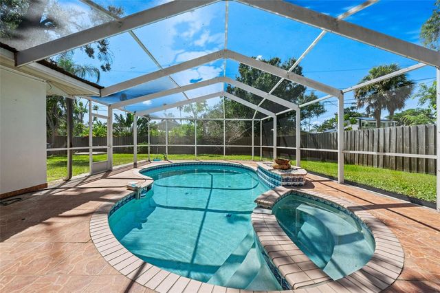 5700 BAYOU GRANDE BOULEVARD NE, St Petersburg, FL 33703