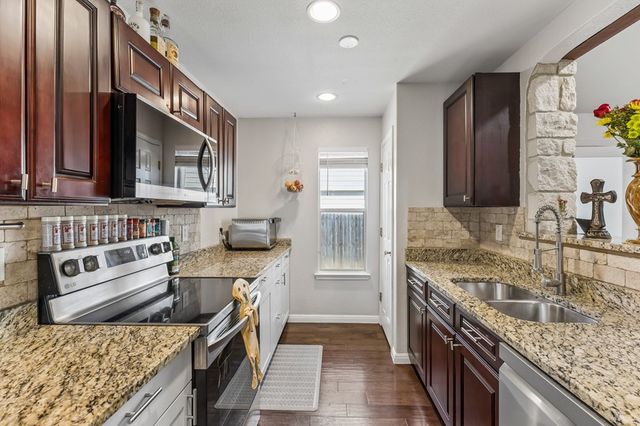 11138 Buckskin Bnd, San Antonio, TX 78254