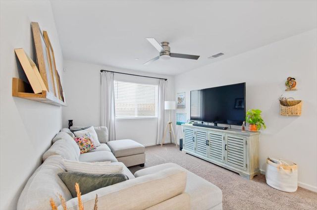 2065 Englebright Way, Plumas Lake, CA 95961