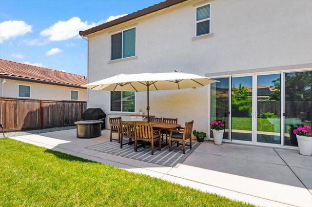 2065 Englebright Way, Plumas Lake, CA 95961