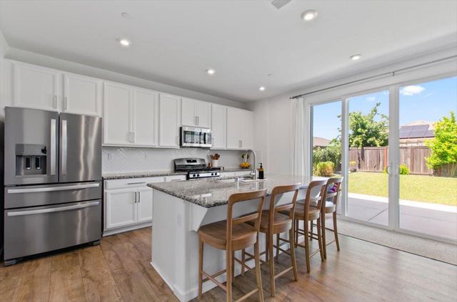 2065 Englebright Way, Plumas Lake, CA 95961