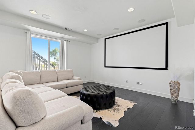 15511 Village Circle, Commerce City, CO 80603