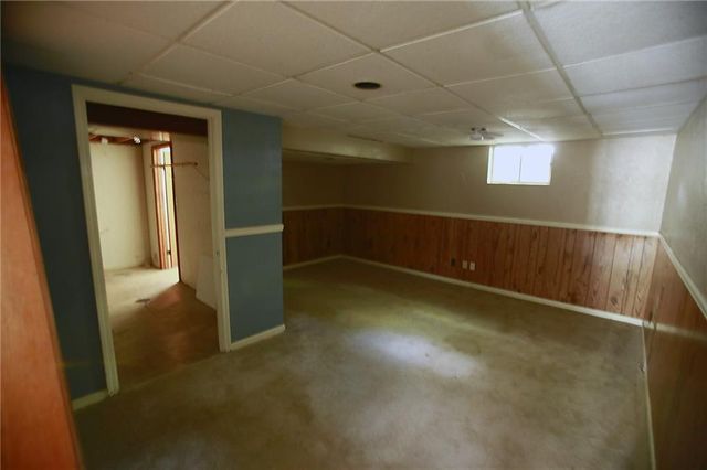 32910 E Oak Hill School Road, Oak Grove, MO 64075