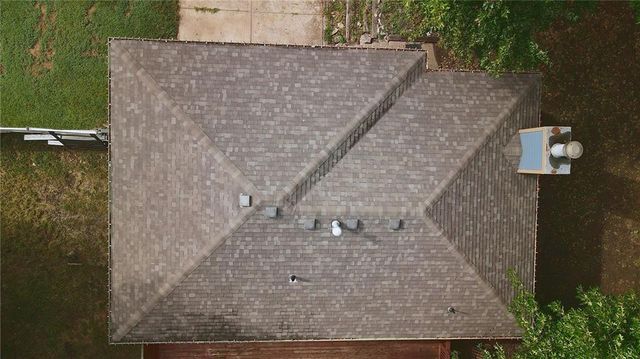 32910 E Oak Hill School Road, Oak Grove, MO 64075