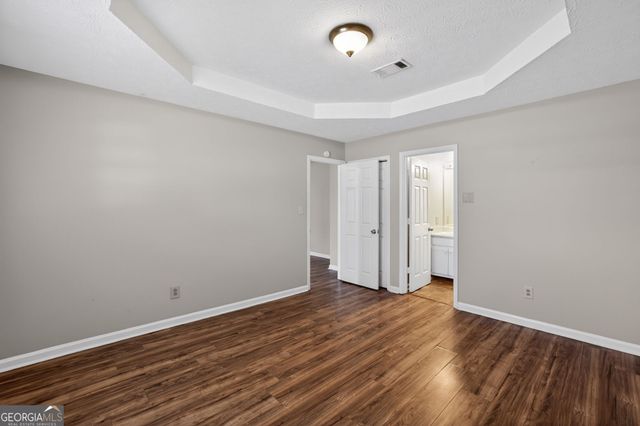 2820 Robinson Wood Drive, Riverdale, GA 30296