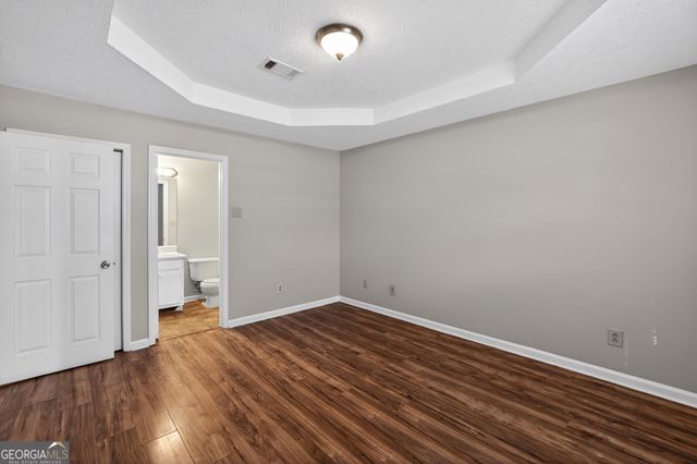 2820 Robinson Wood Drive, Riverdale, GA 30296