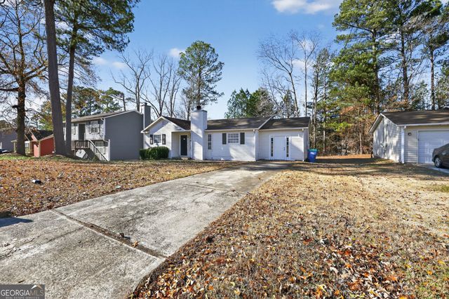 2820 Robinson Wood Drive, Riverdale, GA 30296