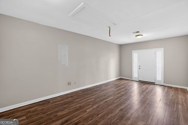 2820 Robinson Wood Drive, Riverdale, GA 30296