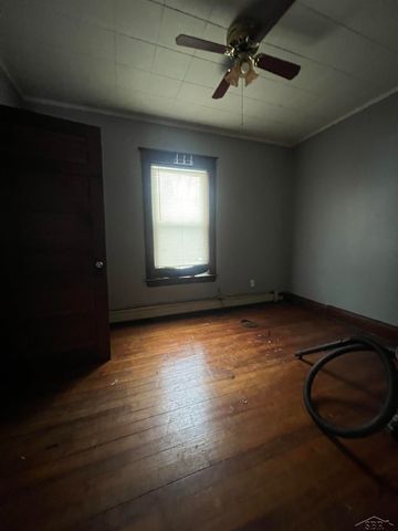 2015 Stark Street, Saginaw, MI 48602