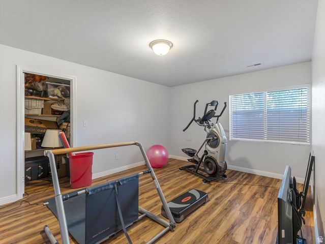 211 W KESTREL DR, Saratoga Springs, UT 84045