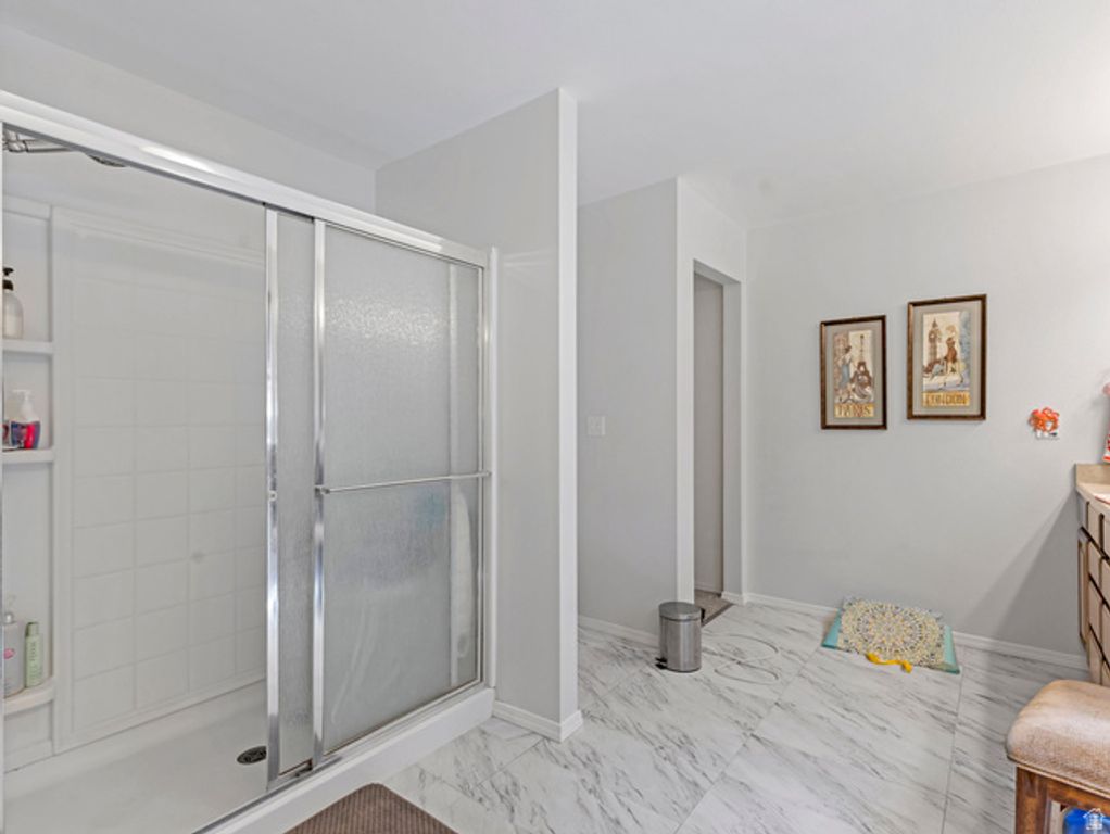 211 W KESTREL DR, Saratoga Springs, UT 84045 — photo 12